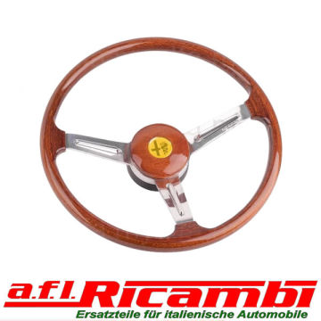 Lenkrad 1750 flach geschüsselt komplett, goldenes Emblem Alfa Spider, GT Bertone, Giulia 105/115